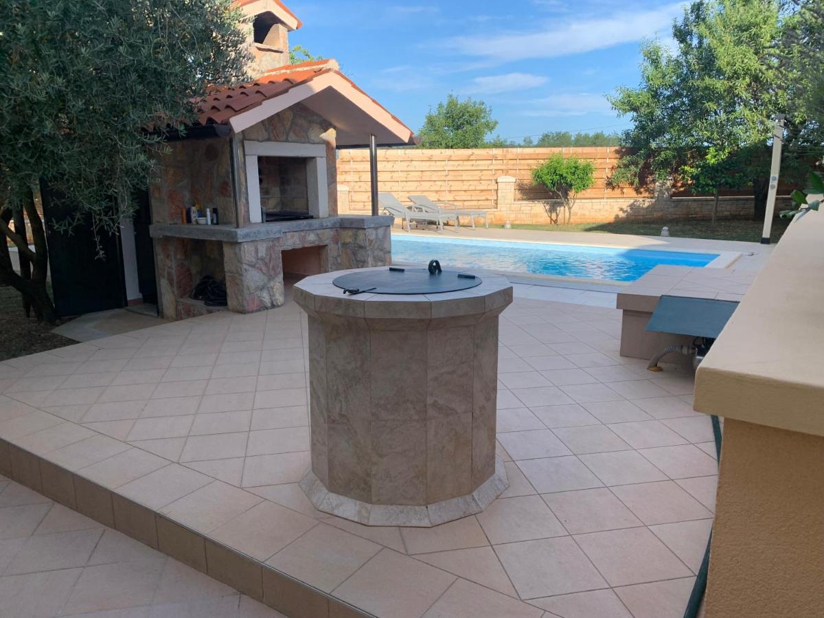 Villa Vetta, Sea, Nature, Pool & Relax Barban Extérieur photo